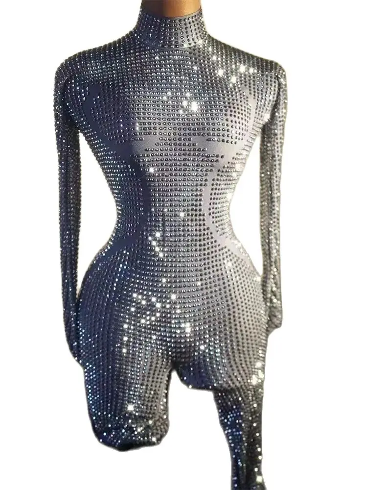 

Высококачественный популярный эластичный комбинезон со стразами 2024 Новая модная женская одежда на заказ