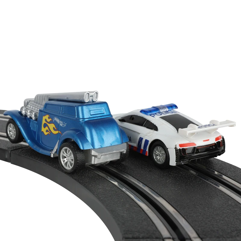 2Pcs Slot Car Analog Electric Racing Race Vehicle 1 64 1/64 1:64 Scale Auto Della Polizia Accessori Giocattolo Per Carrera Go Scalextric