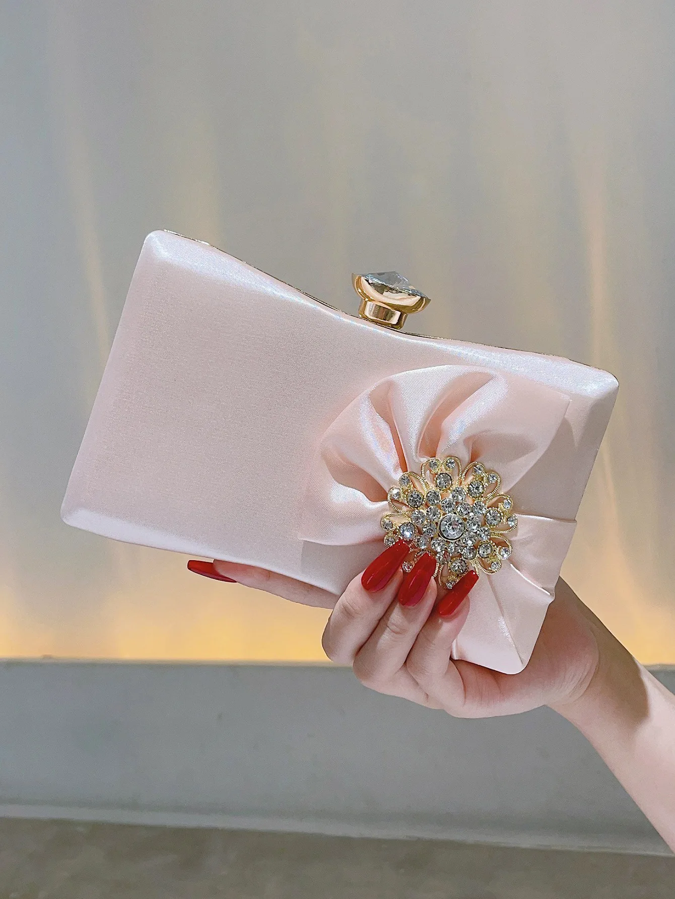 Elegante Abendtasche mit Strass-Dekor, klassische formelle Abendessen-Handtasche, stilvolle Damen-Clutch-Geldbörse für Party, Hochzeit und Abschlussball – Detail 7