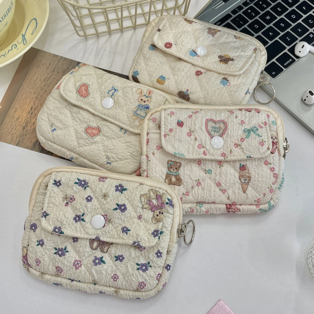 Cute Cartoon Small Travel Cosmetic Lipstick Earphone Card Portable Storage Bag Purse Women Gift Pouch In Make up Bags Organizer