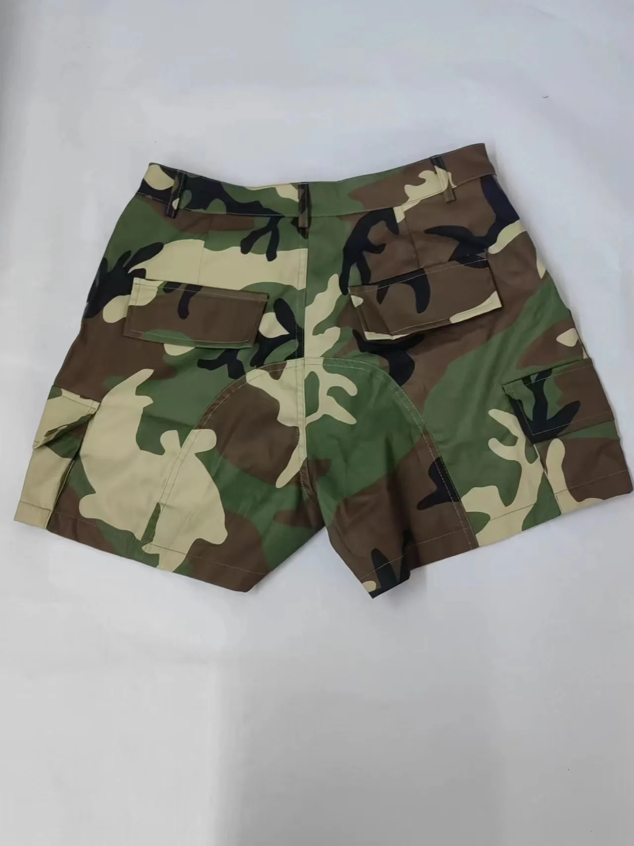 LW women's camo shorts Pocket Design Camo Pants Fashion Camouflage Printing Shorts Loose Sporty Shorts Casual Female Bottoms