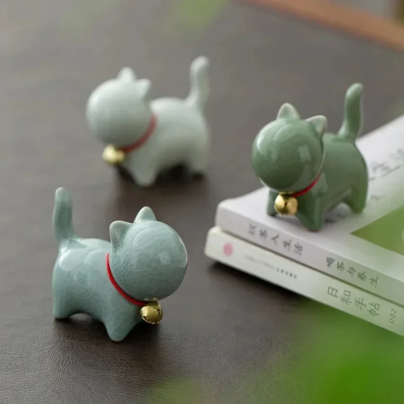 Tea Pet Ornaments Cute Bell Little Cat Tea Pet Ornament Ceramics Crafts Desktop Decoration Cat Sculptures and Statues