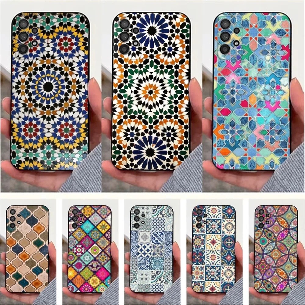 Elegant Moroccan Tile Pattern Phone Case - Soft Black Silicone Cover