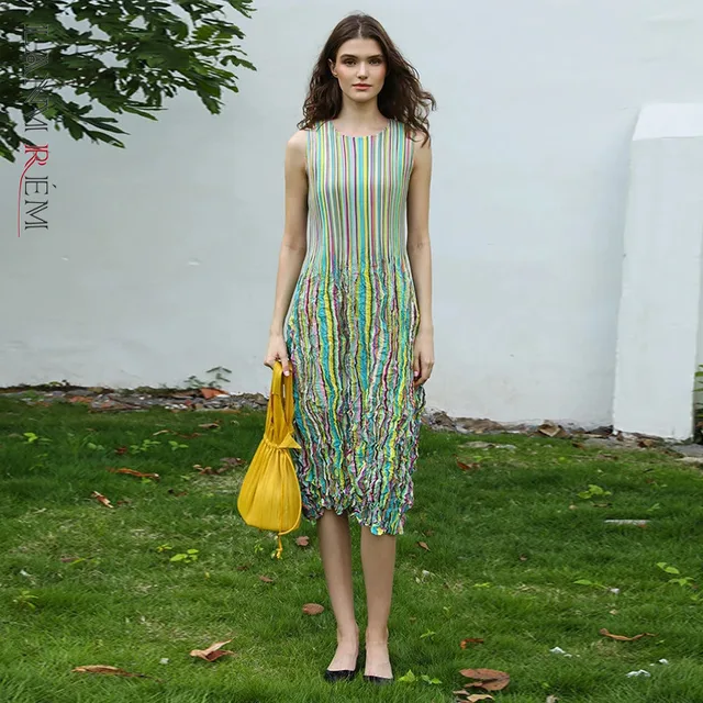 LANMREM Pleated Dress Color-Block Summer Sleeveless O-neck Color Stripe Sweet Comfortable High Waist Elastci Slim Cloth 2DB4154