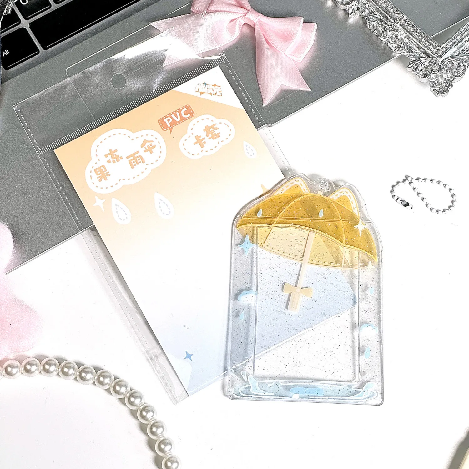 Adorable 3-Inch Photocard Holder with Bowknot and Keychain Accessories