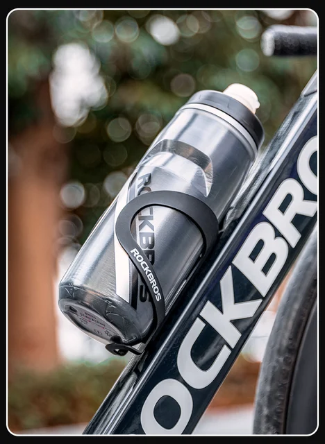 1.5L Bouteille D'eau Portable En Plastique Carré Dégradé Pour Le Sport En Extérieur Avec Couvercle à Rebond Et Poignée En Corde - Chine Bouteille D' Eau De Sport Et Gobelet Prix