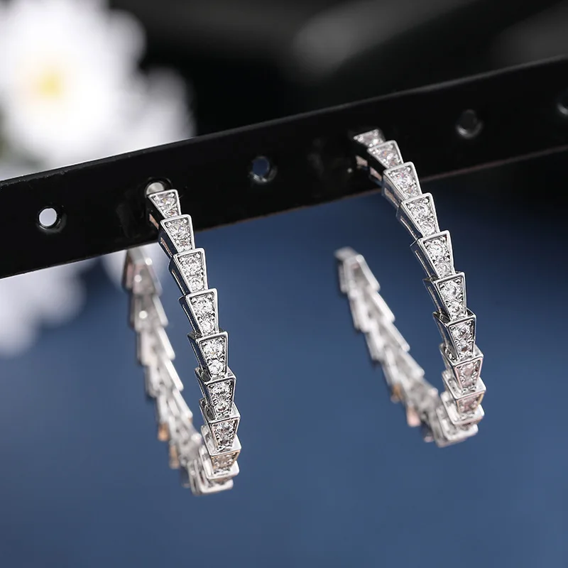 

Bilincolor Fashion C Circle Snake Earring for Women