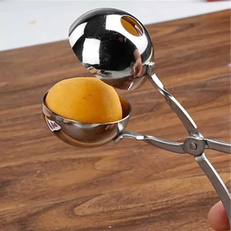 Stainless Steel Meatball Maker Tongs Non-Stick Meat Baller Tool for Cooking Baking Kitchen Accessories Meat Ball Scoop Mould