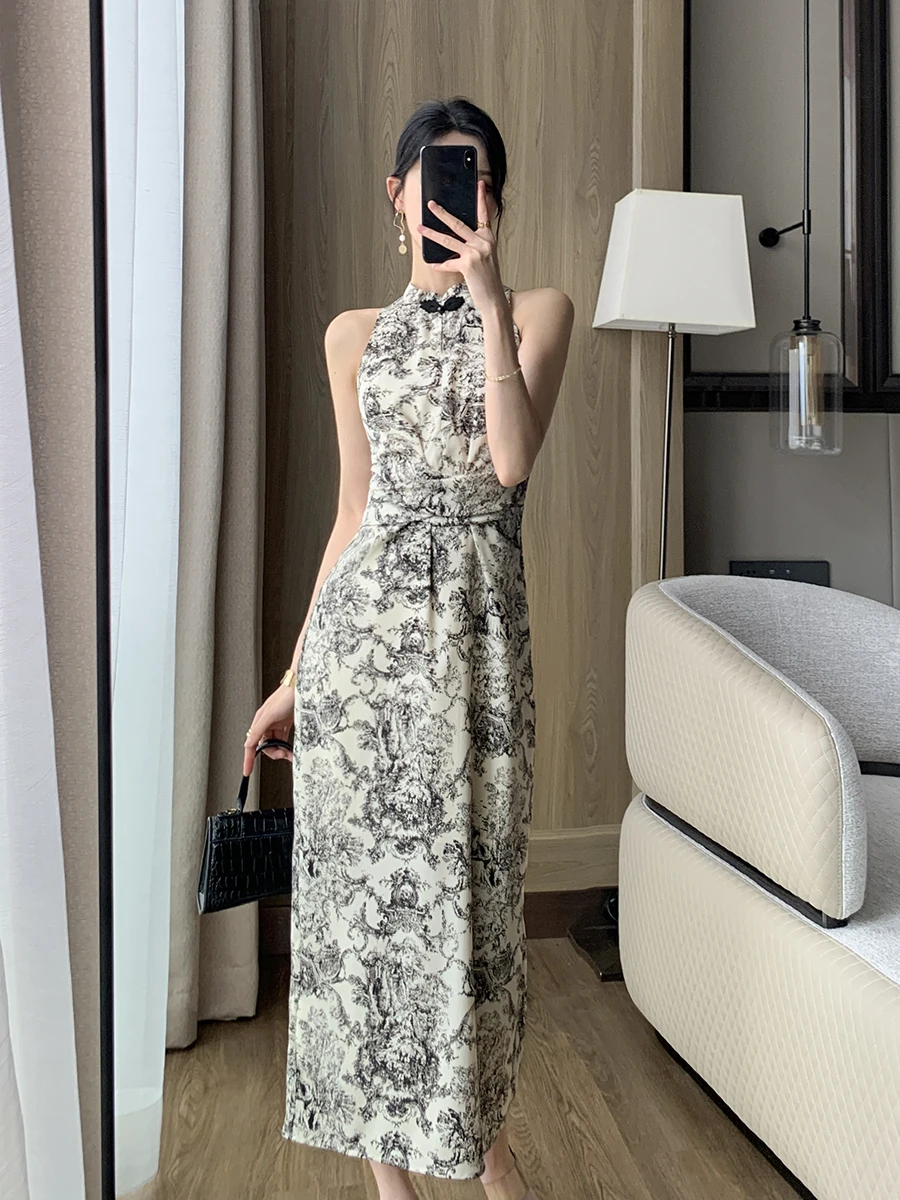 

Dressed women's 2024 summer new high-end waistband slimming temperament new Chinese printed vest long skirt