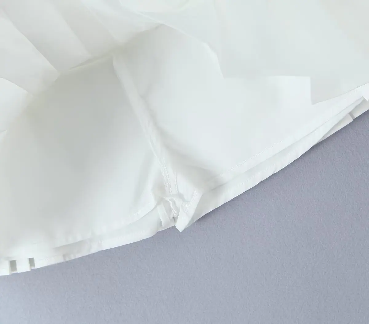 HH Damenrock-Set mit Spitzenpuppenkragen, französischer Taille, einreihigem Kurzarm-Oberteil und Sommer-Spitzenbesetztem Faltenrock – Detail 22