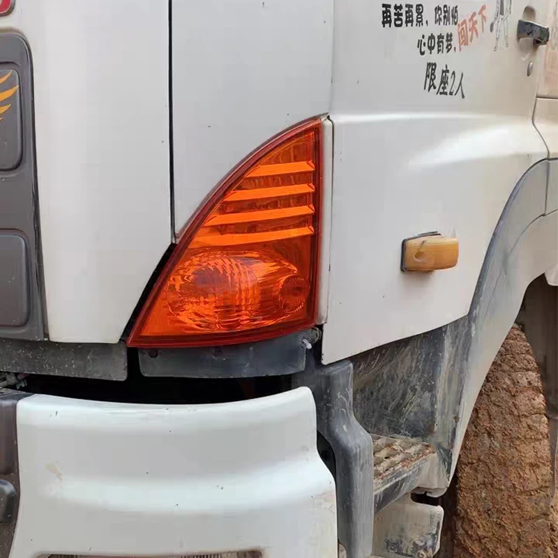 81510-2081 Car Front Side Corner Light Indicator Light Turn Signal