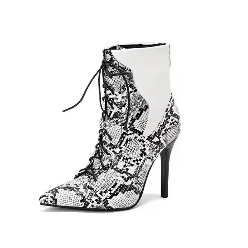 Boots Women 2023 New Lady High Heels Sexy Pointed Toe Stiletto Boot Fashion Chain Decorate Black White Color Block Women's Boots