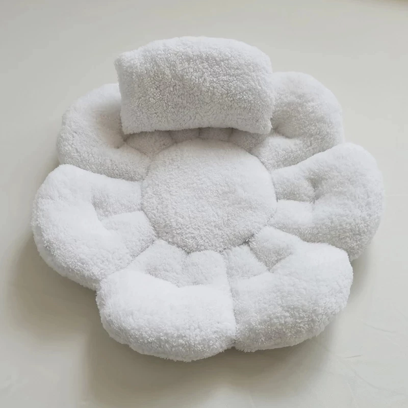 

Newborn Photography Props Accessories Soft Flower Shape Pillow Posing Assist Basket Filler Cushion Mat Baby Boy Girl Photo Shoot