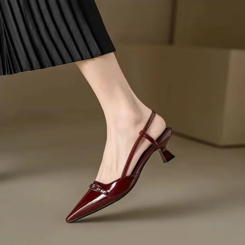 2217-6491b0.jpg Mid-Heel Stilettos (Elegant Look)