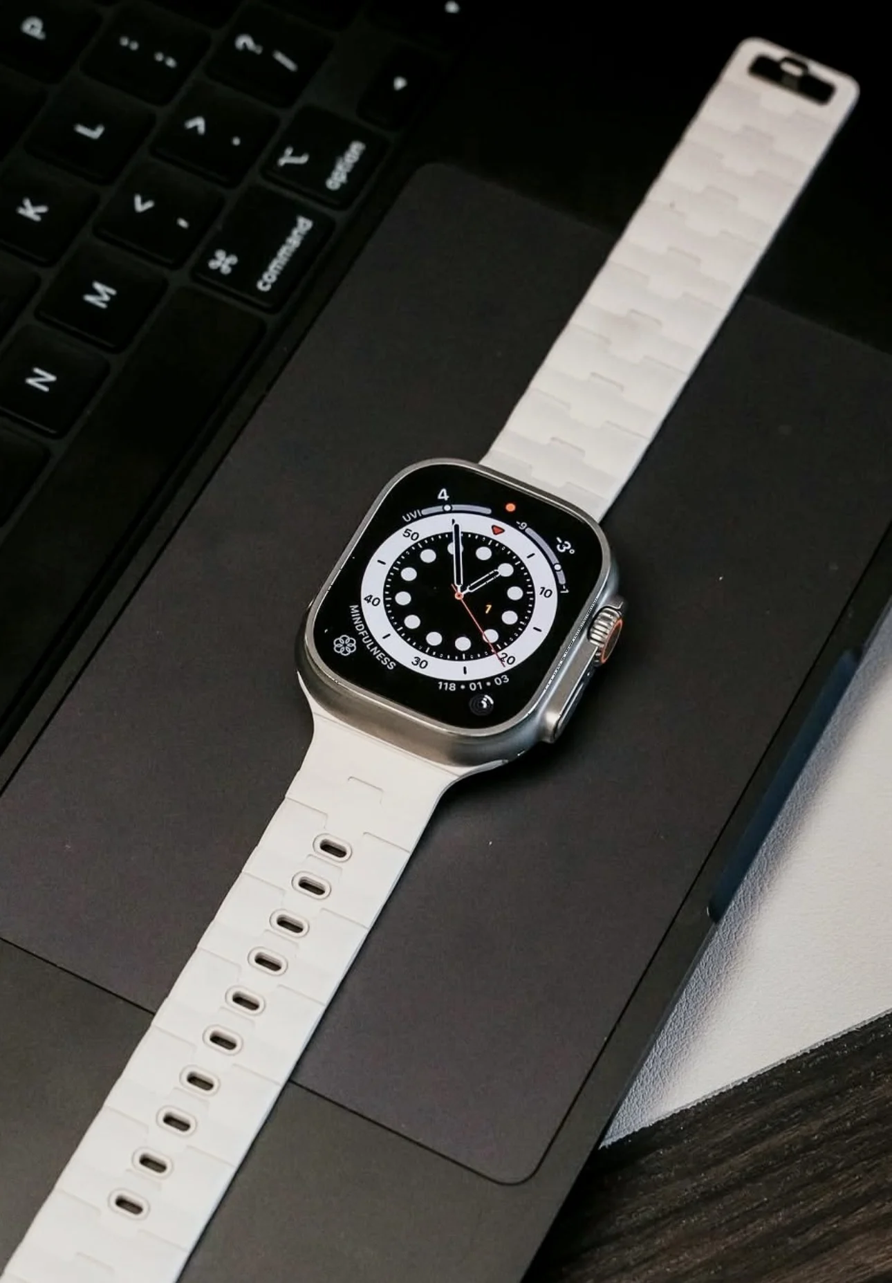 Magnetic Sport Silicone Bracelet iWatch Strap