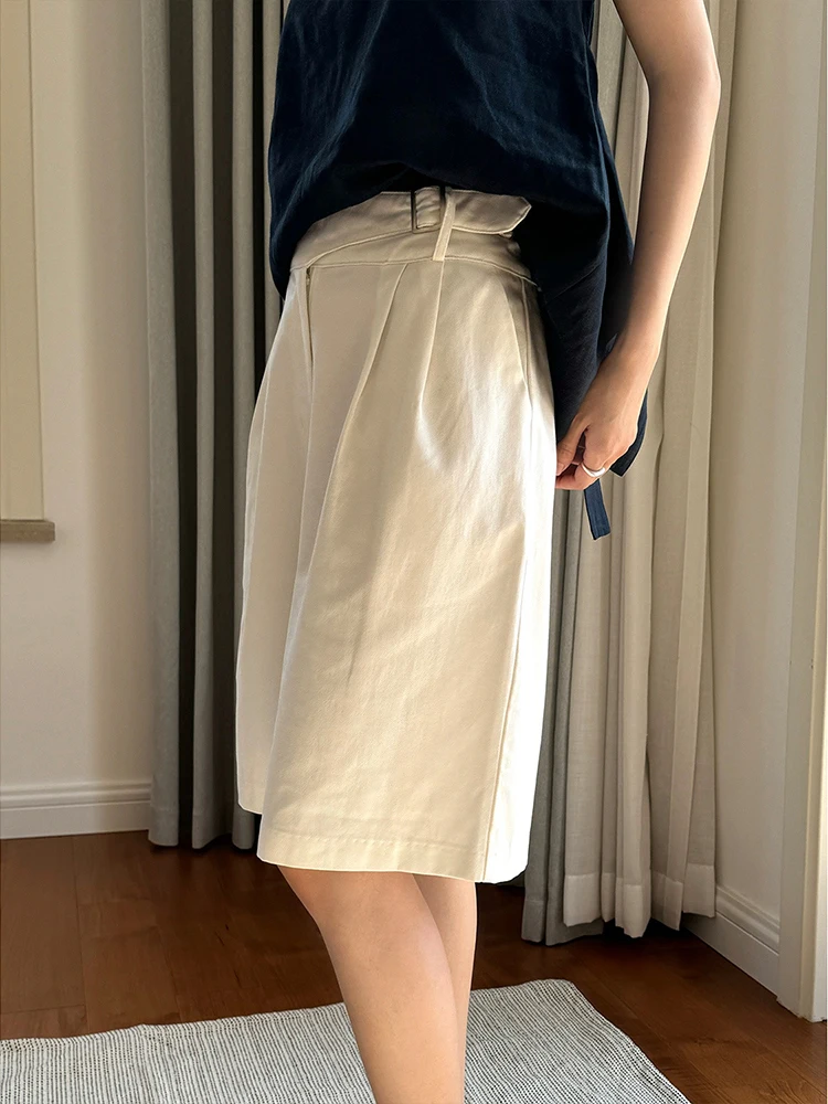 [LANMREM] Asymmetry Button Design Shorts Women High Waist Straight Wide Leg Loose Clothing Office Lady 2024 Summer New 26D9341