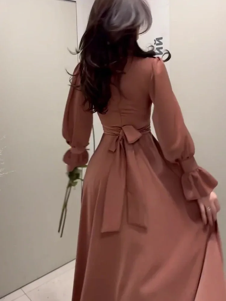 

Long Dress New in Spring Fashion Satin Long Sleeves Elegant Robe Dress with Waist High Neck for Women's Commuting Evening Dress
