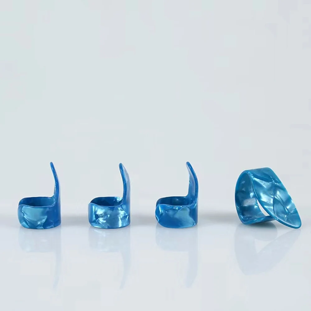 Description Picture 4 of item1 Set Guitar Picks 1 Thumb + 3 Finger Acoustic Nail Celluloid Jim Guitar Banjo Thumb Picks Plectrum for Guitar Accessories