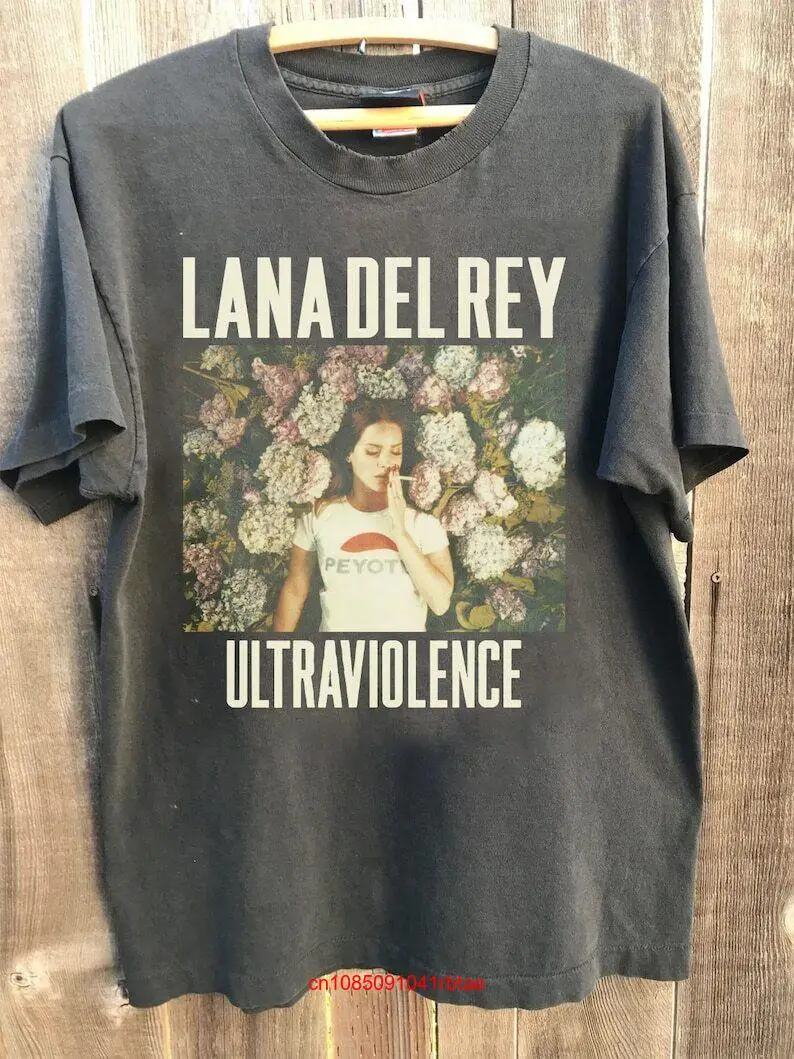 Футболка с длинным или коротким рукавом в стиле ретро с изображением музыкальной рок Ланы Дель Рей 2024 Футболка с длинным или коротким рукавом в стиле ретро с изображением музыкальной рок Ланы Дель Рей 2024