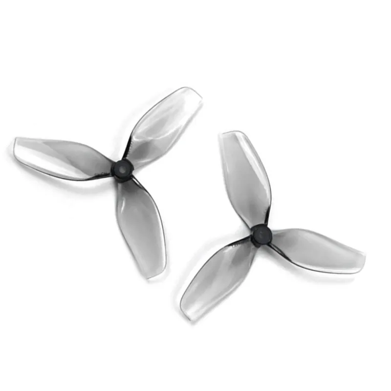 Hélice HQProp Ultralight Whoop 45mm en gros plan, avec détails des pales et du pas 1.8x1.3x3.