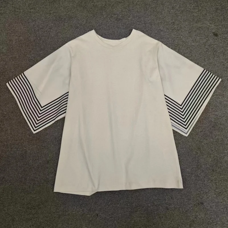 

2024 Spring/Summer New Sand Silk Stripe Twisted Stitch Design Short sleeved Round Neck T-shirt Top+Half Skirt Set