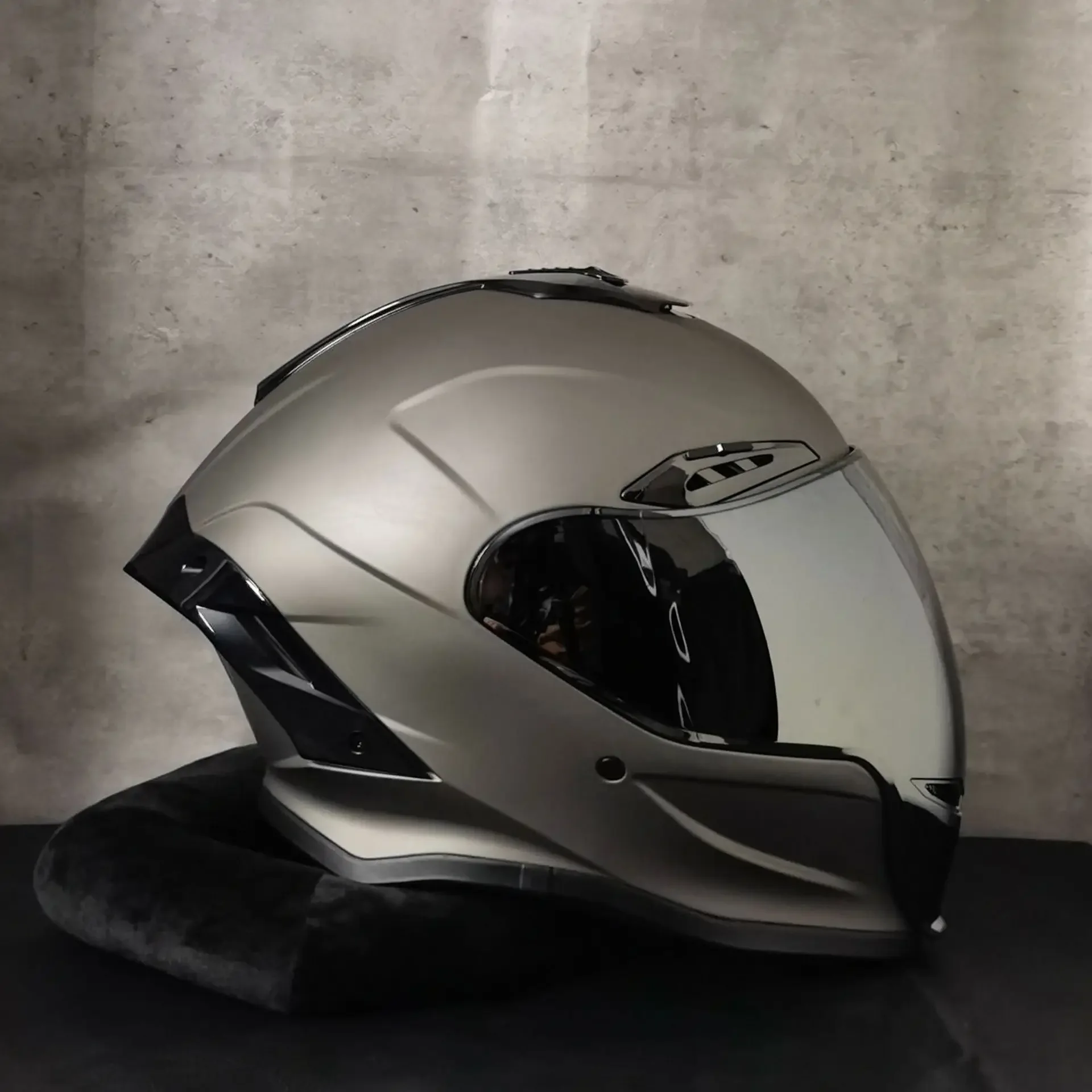 thumbnail image 1 of Cascos de carreras de cara completa con visera para motocicleta, casco certificado por DOT para exteriores, casco de motocicleta, casco capacetes para NBTK109, 1 of 5