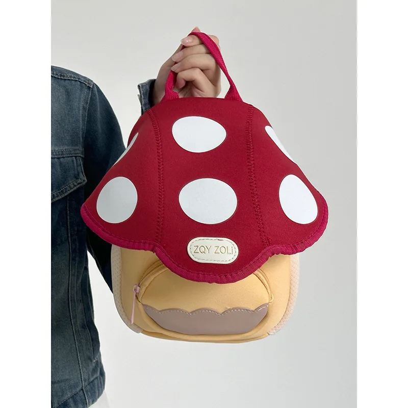 thumbnail image 1 of Bolso nuevo de hombro mini hongo popular linda serie mochila bolsos de alta calidad para mujeres versátil bandolera de lujo femenina, 1 of 5