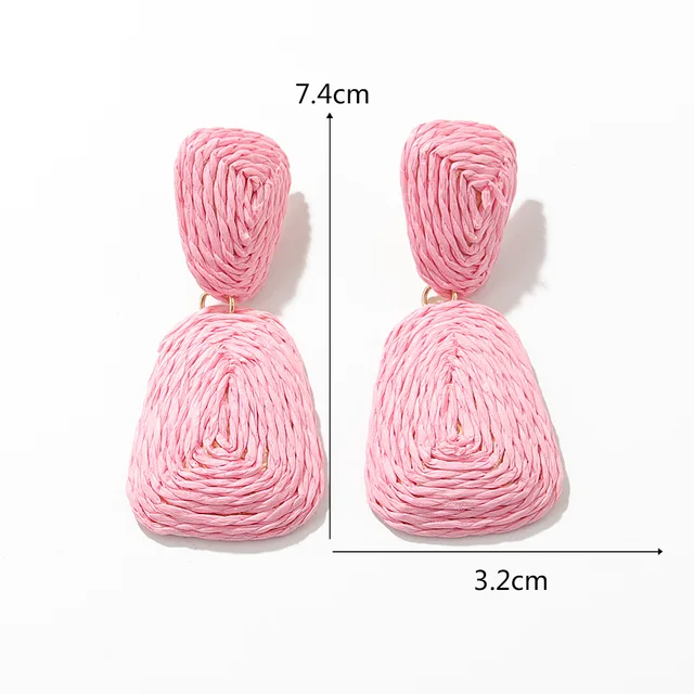 이번 여름 해변에서 멋진 귀걸이