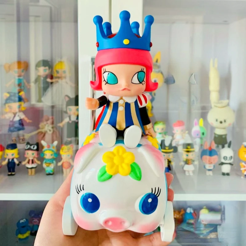 Vintage Molly Parade Queen Figure Girl In Piggy Car Happy Festival Molly Rare Collection Old Edition Exhibition Designer Toy