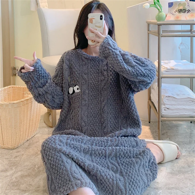 Winter Coral Velvet Nightdress for Women Round Neck Sweet Princess Wind Dress Fleece and Thickened Thermal Pajamas Loungewear