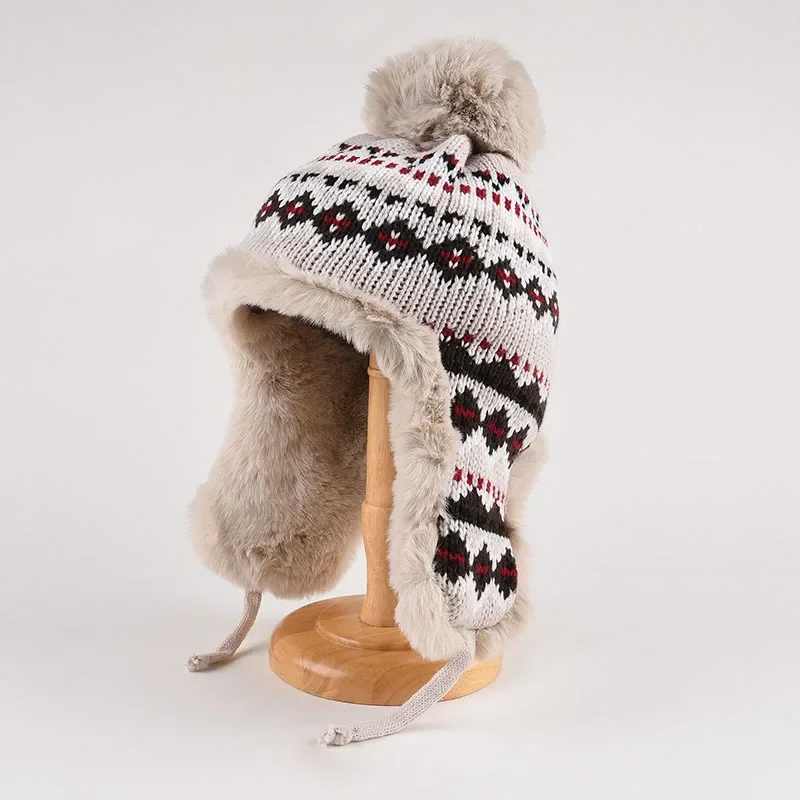 

Fashion Retro Lei Feng Hat Women's Warm Autumn And Winter Plush Windproof Versatile Ear Protection Knitted Hat Ski Cap