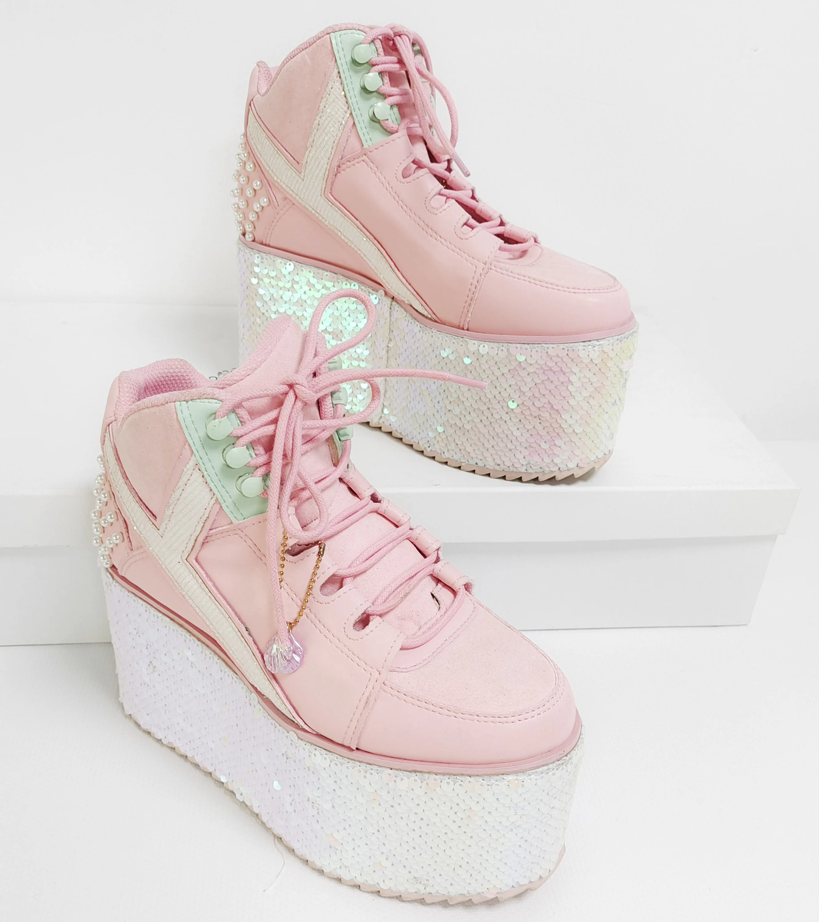 

Women's Single Shoes Heightened Tendon Bottom Casual Platform Shoes New Sequin Waterproof Platform Stars And Clouds Lace Up