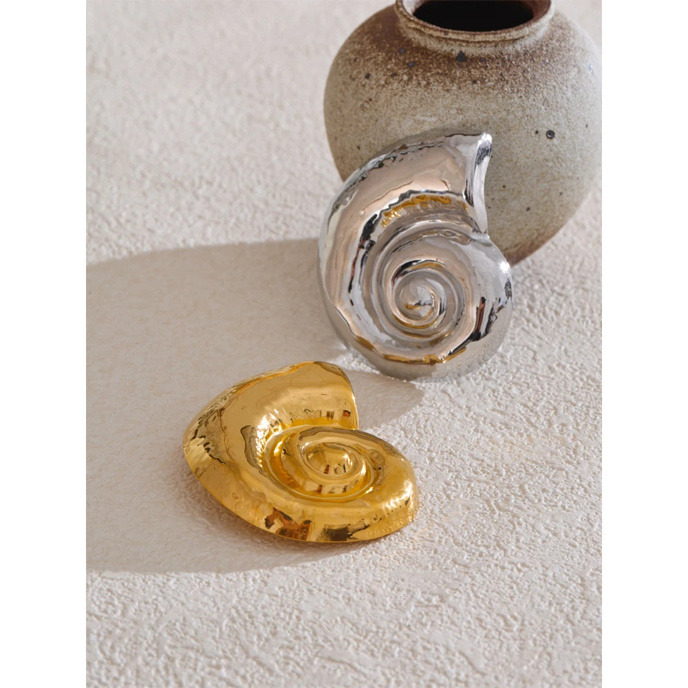 Yhpup Conch Brooch Pin Unisex Jewelry