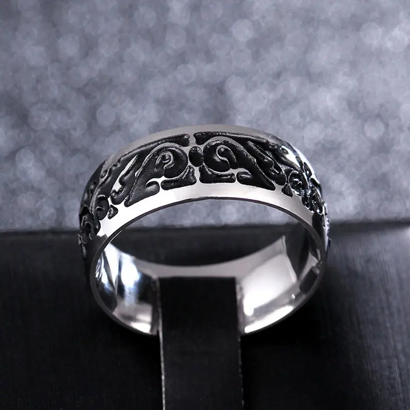 MOREDEAR 8MM Titanium Rings for Men and Women Birthday Gift triangular pattern discredit Ring 