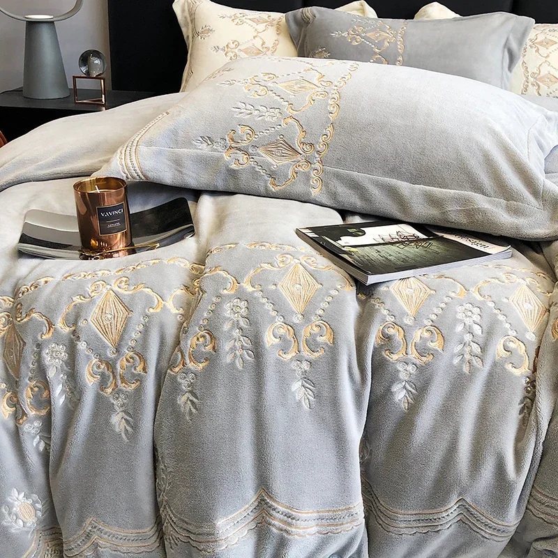 GreyLuxurySuperSoftVelvetFleeceBeddingSetEmbroideryDuvetCover