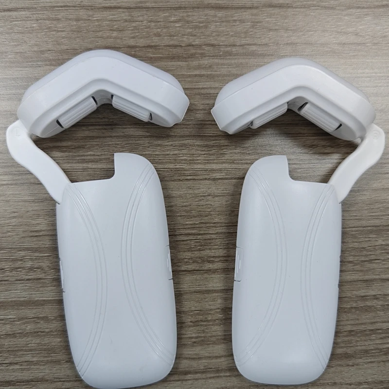 

Curtain robot accessories a pair