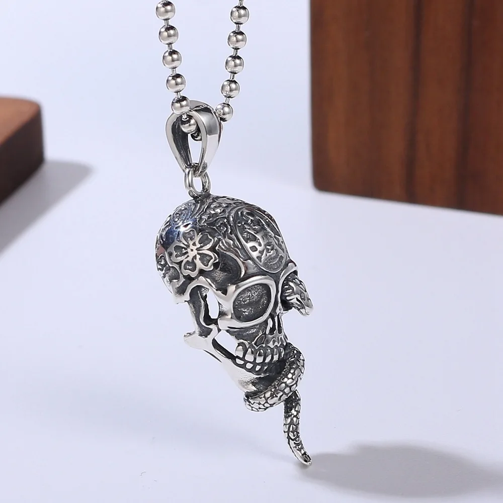 Vintage Fashion Personality Punk Skull Pendant Unisex Hip-hop Gothic Necklace Banquet Jewelry Accessories Gift