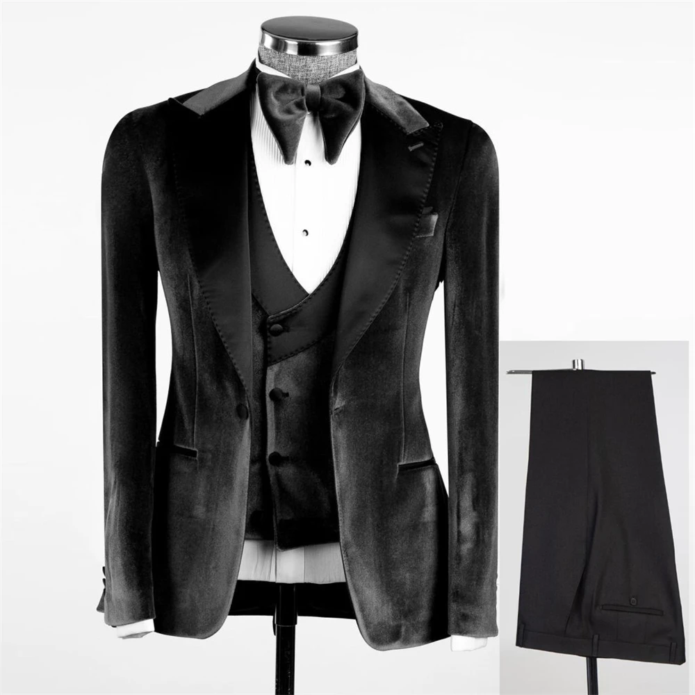 

Elegant Men's Suits For Wedding Black Velvet Jacket Vest Pants 3 Pieces Formal Groom Custom Tuxedos Fit Slim Boyfriend Dress