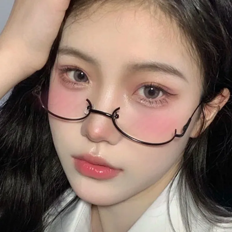 Vintage Chic Metal Half-Frame Eyewear for Cosplay & Party Décor
