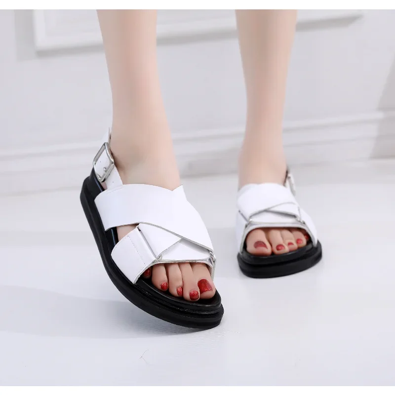 2023 New Bohemian Fish Mouth Cross Sandals Metal Buckle Flat Summer Casual Shoes Women's Elastic Beach Flat Sandals