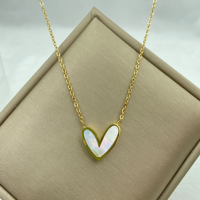 European and American Sexy White Peach Heart Pendant Stainless Steel Necklace Girl's Sexy Necklace Accessories For Womans Gift