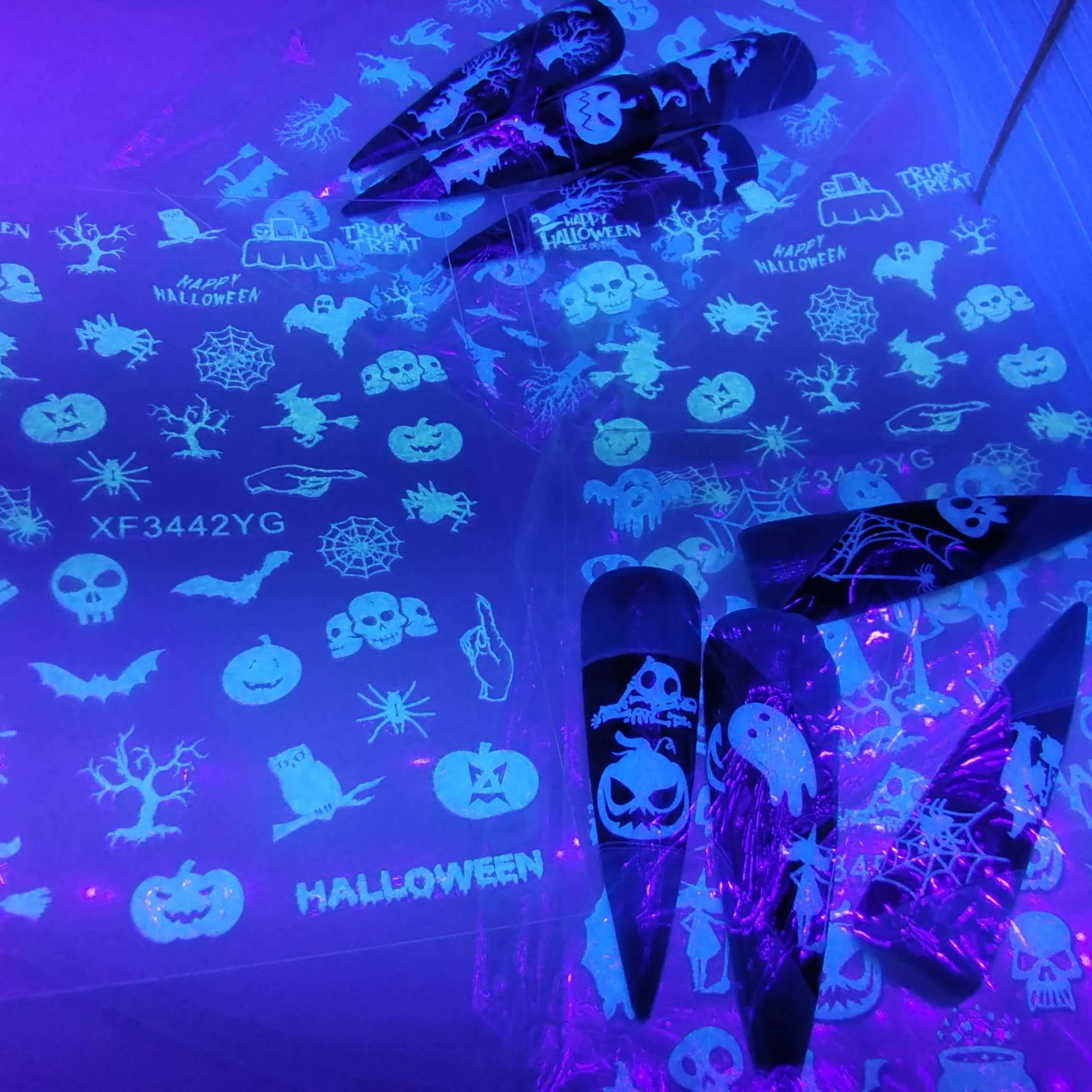 1 Sheet Glow In The Dark Stickers 3D Luminous Halloween Pumpkin Spider  Transfer Sliders Bat Manucre Decals Nail Art Decoration