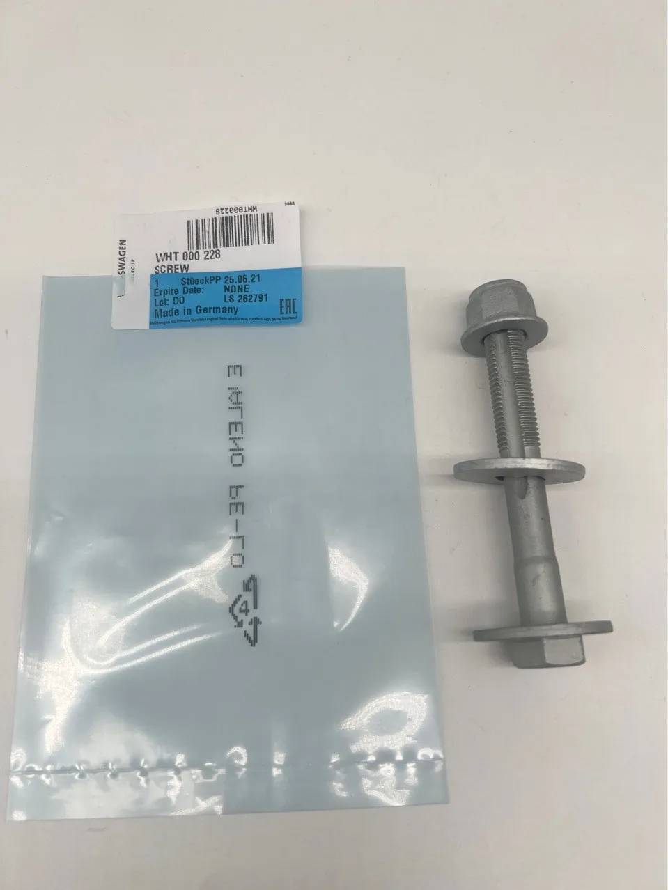 New 1K0501387D, HDWB1, N10106402, N10106402, WHT000228 Fit for VW Audi Lower Rear Suspension control arm eccentric Bolt Nut Kit
