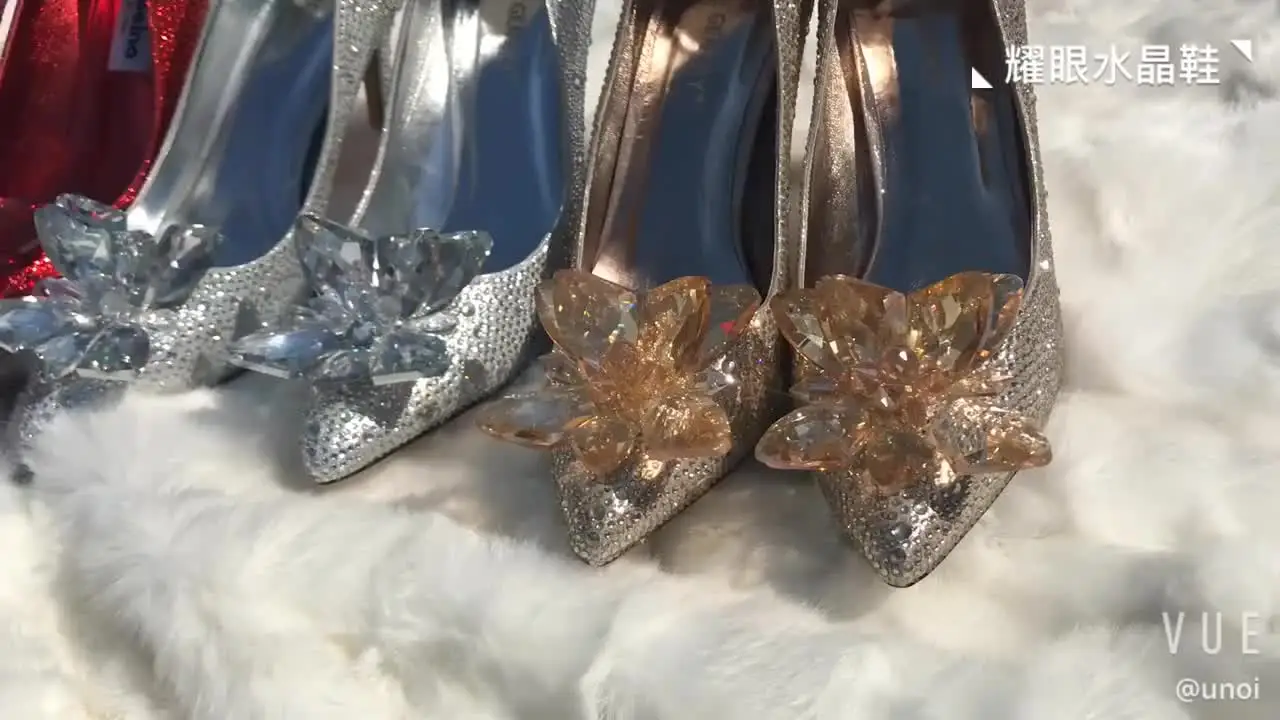 Peowuieu Scarpe di Vetro Regalo Compleanno Tessili Per La Casa Cenerentola Tacchi Alti Scarpe Da Sposa Scarpe Scarpe Figurine Decorazioni