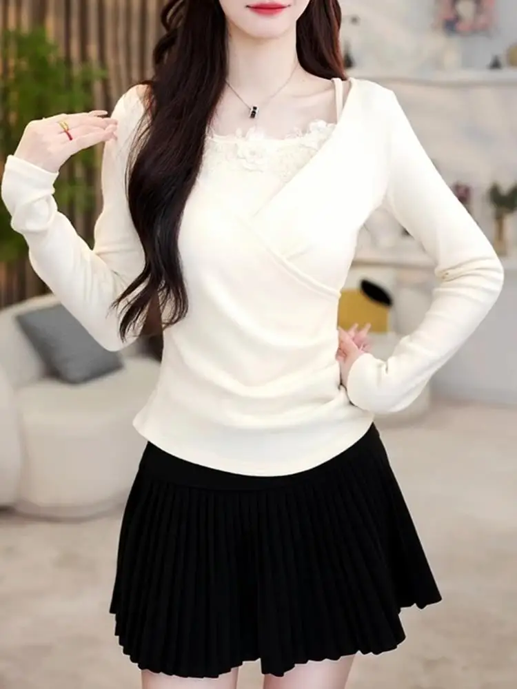 Gefälschtes zweiteiliges handgefertigtes Langarm-T-Shirt mit Blumenspleißung für Damen, reine Slim-Fit und süßes und einzigartiges kurzes Oberteil – Detail 2
