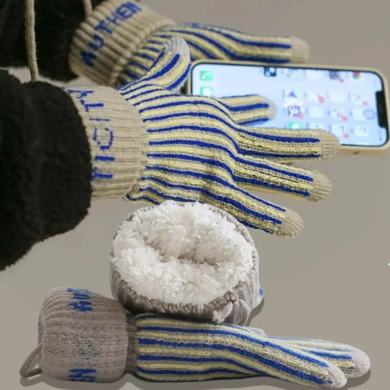 

2024 Japanese Retro Striped Gloves Printed Plush Thickened Drawstring Knitted Gloves INS Hanging Neck Cycling Windproof Glove