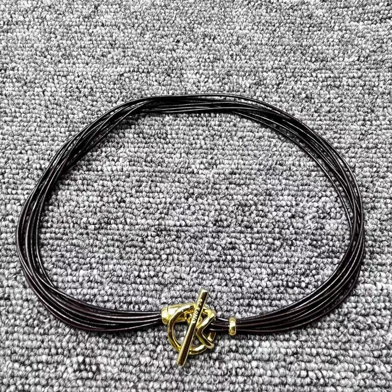 

New UNOde50 2022 Fashion Electroplated 92514K Gold Charm Knot Necklace Jewelry Gift