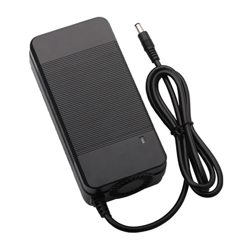 12,6V 10A Li-Ionen-Akkuladegerät 3S für 10,8V 11,1V 12V Elektrobohrer Polymer-Lithium-Akkuladegerät DC Hochwertiger Adapter – Detail 3