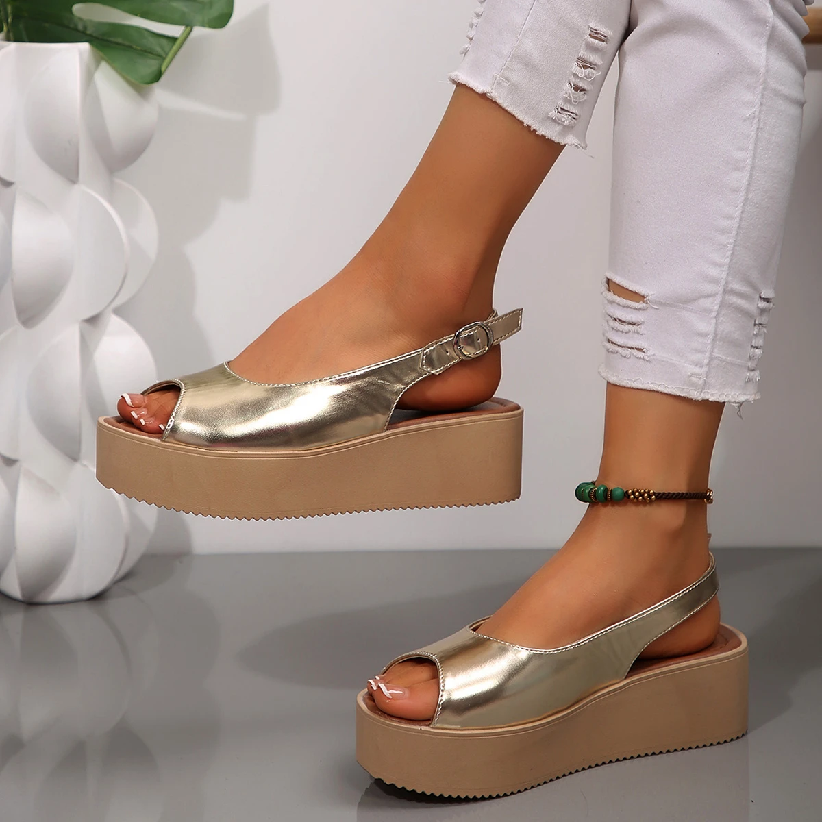 Women's Gold Thick Bottom Wedge Sandals 2025 Summer Peep Toe Chunky Platform Sandals Woman Ankle Buckle Anti Slip Beach Shoes