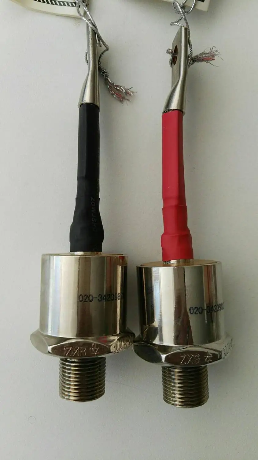 

Вращающаяся флейта: ZX350A 2000V / ZXR350A ZXS350A 2000V (мелкая резьба 20 мм/с линией)